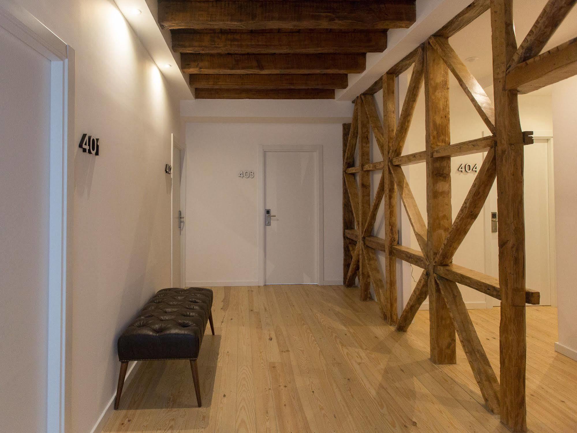 The 8 - Downtown Gasthof 2*